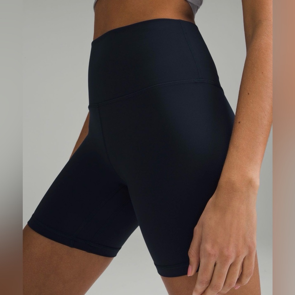 lululemon Align High-Rise Short 6” (Size 6) in True Navy NWT